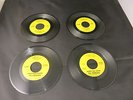 Vinyl 45 (4)Yardbirds Ten Little Indians,Heart Full of Soul,Think About It(Page)