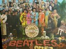 The Beatles Sgt Pepper RARE MONO 1 Box EMI Label with Apple records poster
