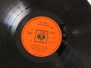 THE ZOMBIES - odessey and oracle VINYL ONLY 60's psych GREAT SHAPE UPGRADE