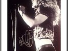 LED ZEPPELIN - ROBERT PLANT - ROCK LEGEND - ORIGINAL HAND SIGNED AUTOGRAPH