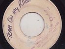 '69 DH PRE LITTLE ANTHONY REGGAE COVER 45 R.MILLS TEARS ON MY PILLOW/IM TRAPPED?