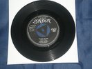 BOBBY DARIN - SPLISH SPLASH - 1958 LONDON 7