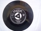 CHUCK BERRY, BEAUTIFUL DELILAH, VACATION TIME,1958, PLAYS GREAT,VG CONDITION