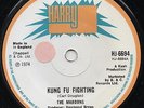 THE MAROONS - KUNG FU FIGHTING 7