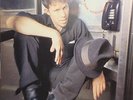 TOM WAITS – In the Neighborhood/Tango ‘till There’re Sore, 16 Shells LIVE UK 12