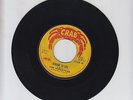 CRAB/ CHILDREN GET READY, SOMEONE TO LOVE  -  THE VERSATILES (68 ROCKSTEADY 7')