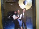 Disque D'OR  Les Charts  Notre Monde à nous avec Calogero