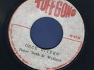 1805 PETER TOSH- ONCE BITTEN-TUFF GONG-REGGAE 45 7