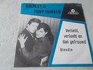 SHIRLEY & TONY ORLANDO VERLIEFD VERLOOFD EN DAN GETROUWD 45 VERY RARE DUTCH