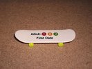 BLINK 182 First Date 2001 promo only Finger Skateboard YELLOW wheels