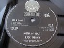 Black Sabbath MASTER OF REALITY UK LP 1ST SWIRL 1Y1/2Y1 W/POSTER NEAR MINT AUDIO