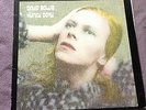 DAVID BOWIE HUNKY DORY VINYL. 1983. NL83844