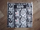 KISS   7