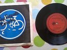 THE DESPERATE BICYCLES : REFILL RECORDS :MEDIUM WAS A TEDIUM