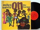 Miles Davis       On the corner       KC 31906    1B / 1B     FOC     VG + # 26