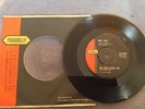 THE DAVE CLARK FIVE -FIRST LOVE- I WALK THE LINE rare UK 1962 / BEAT / NEAR MINT