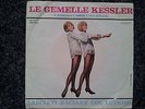 Zwillinge Alice & Ellen Kessler:Lasciati baciare con Letkiss7'' SUNG IN ITALIAN