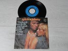 JOHNNY HALLYDAY  & SYLVIE VARTAN EN ALLEMAND  45 T DISQUE QUASI MINT