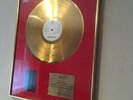 METALLICA - BPI GOLD DISC - BLACK ALBUM 100,000 COPIES - RARE FRAMED