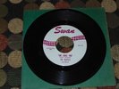 RARE EARLY BEATLES 45 Record SHE LOVES YOU Swan S-4152-1 EX