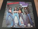THIN LIZZY...FIGHTING...UK ORIGINAL ROCK HEAVY METAL LP 33 RPM ALBUM...MINTY