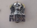 KISS pin Badge rock metal band Gene Simmons Paul Stanley