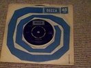 DOCTOR WHO 2nd UK 45 7