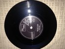 Motown - Chris clark - Somethings wrong / Isley Brothers - My love is your love
