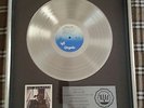 ORIGINAL AWARD PAT  BENATAR  Goldene Schallplatte