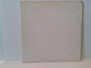 THE BEATLES WHITE ALBUM EX VINYL 1ST US CAPITOL PRESSING  #0609551 – SWBO 101