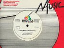 DENNIS BROWN - I Don't Want To Be No General - DEB Music 12