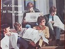 THE HOLLIES - ON A CAROUSEL / ALL THE WORLD IS LOVE - 7' 1967 ITA 45 GIRI