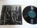 GERSHWIN 25CM RHAPSODY IN BLUE/UN AMERICAIN A PARIS. ART COVER NEW YORK SKYLINE.