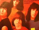 RAMONES do you remember rock'n'roll radio/sheena is a punk rocker SP 7