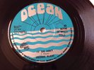 FREDDIE McKAY 'IT DE HAY'/ DUB DE HAY PHIL PRATT 7