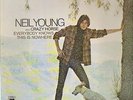 LP Neil Young & Crazy Horse Everybody Knows This Is Nowhere GATEFOLD Reprise