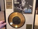 ELVIS PRESLEY Suspicious Minds 24 KT GOLD RECORD Framed E.P.E. Official Product