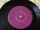 ELVIS PRESLEY - ALL SHOOK UP ** RARE 45-POP - 359 HMV GOLD PURPLE  LABEL **