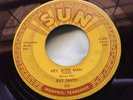 Original Rockabilly 45 : Ray Smith   Hey, Boss Man   Candy Doll   Sun 375