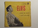 ELVIS PRESLEY ONE NIGHT / I GOT STUNG ELVIS WITH GUITAR 7