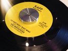THE HESITATIONS - I'M NOT BUILT THAT WAY - KAPP - NORTHERN SOUL