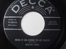 JUSTIN TUBB Rockabilly ROCK IT ON DOWN TO MY HOUSE / SUGAR LIPS Decca 45 VG++