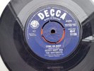 DERRY HART & HEARTBEATS  DECCA  ORIGINAL   LABEL 45  COME ON BABY