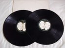 THE BEATLES --- WHITE ALBUM --APPLE 2-LP No.244345--- 4 photos & poster
