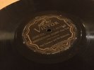 78 RPM HOT TERRITORY PAUL TREMAINE 4-4 Rhythm Victor 40176 V++(W. SHEET MUSIC)
