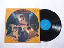 THE THREE DEGREES   LIVE IN THE UK   QUALITY NEAR MINT SIGNED LTD ED' VINYL LP