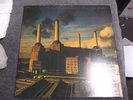 Pink Floyd- ANIMALS--lp origi no bar code w/lyric insert-played vinyl vg+ to ++