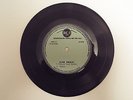 ELVIS PRESLEY  EP ( FOLLOW THAT DREAM )  JIM REEVES ON THE OTHER SIDE.