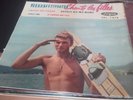 JOHNNY HALLYDAY  chante les filles