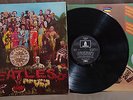 THE BEATLES RARE LP 33 T FRENCH FRANCE ODEON SGT PEPPERS  LABEL NOIR PCS 7027